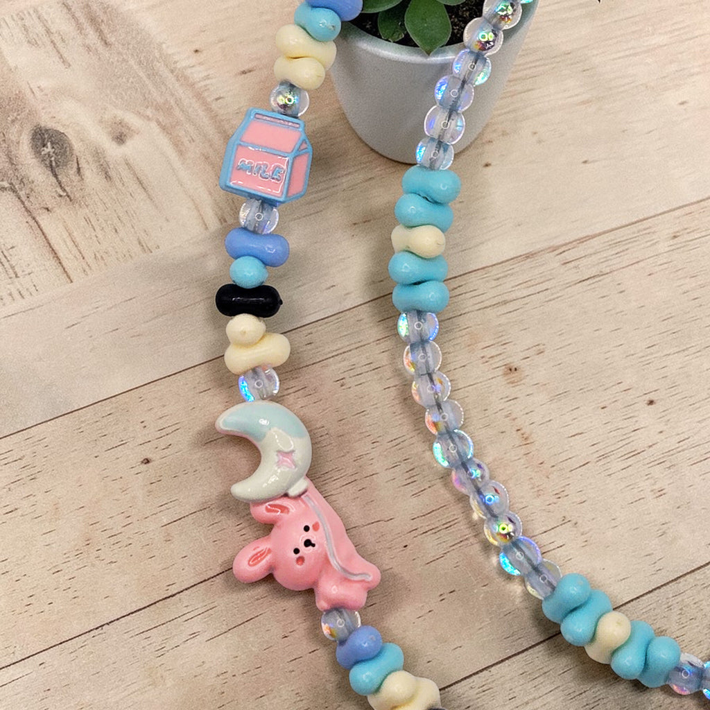 🖤❄️ Midnight Frost Bunny Mini Bead Phone Chain – Handmade Kawaii Bag Charm (One of a Kind)