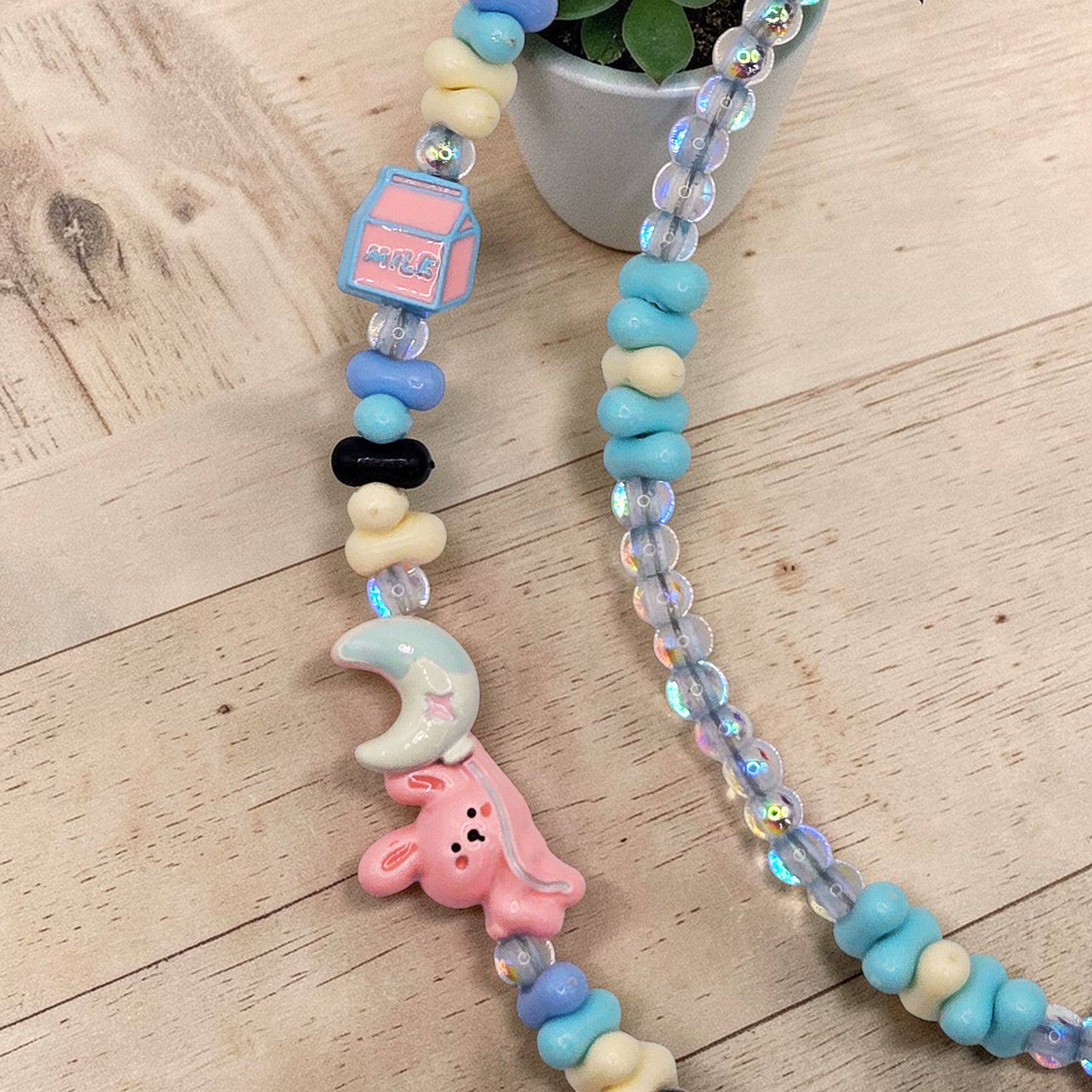 🖤❄️ Midnight Frost Bunny Mini Bead Phone Chain – Handmade Kawaii Bag Charm (One of a Kind)