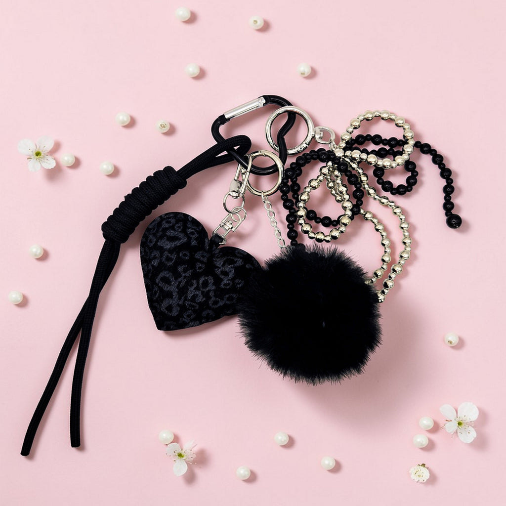 🖤✨ Leopard Heart Luxe Bag Charm