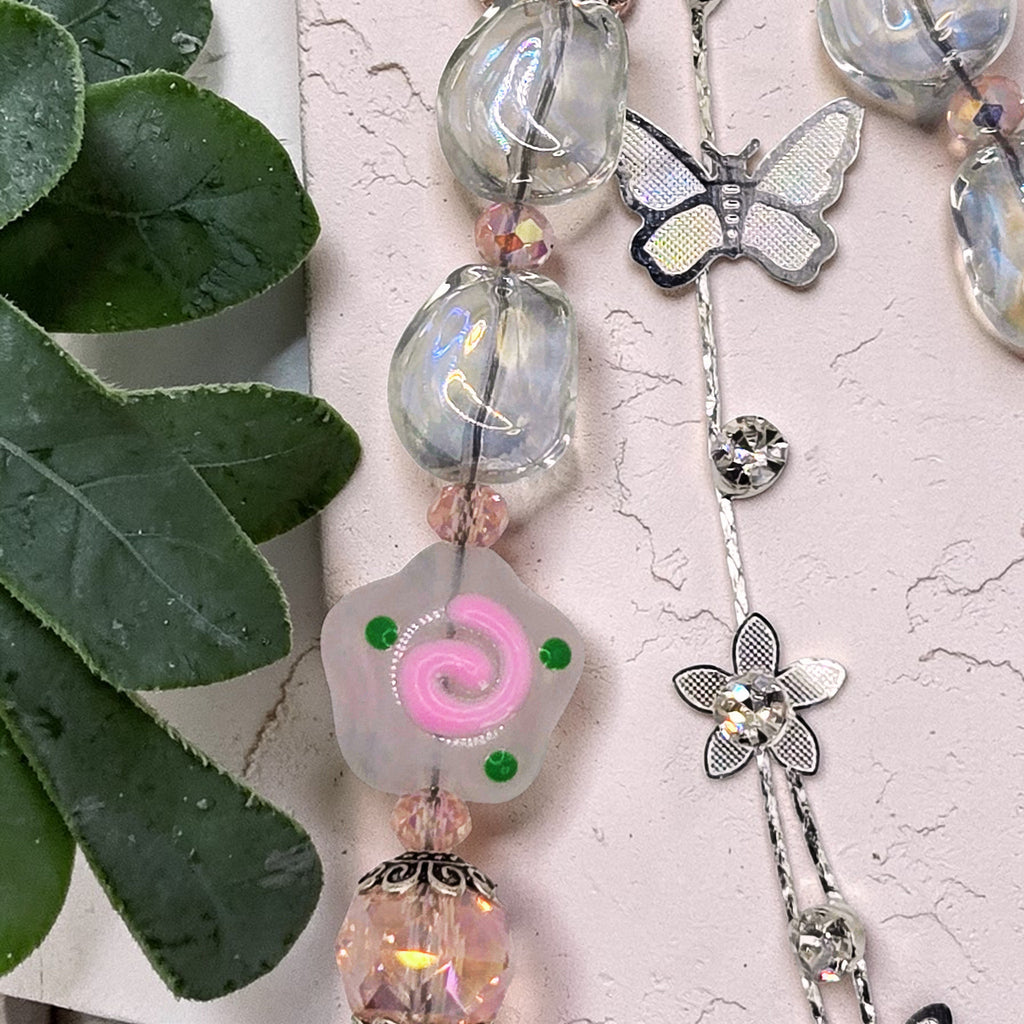 🦋✨ Enchanted Bead Phone Chain – Handmade Kawaii Charm Accessory (Multiple Styles)