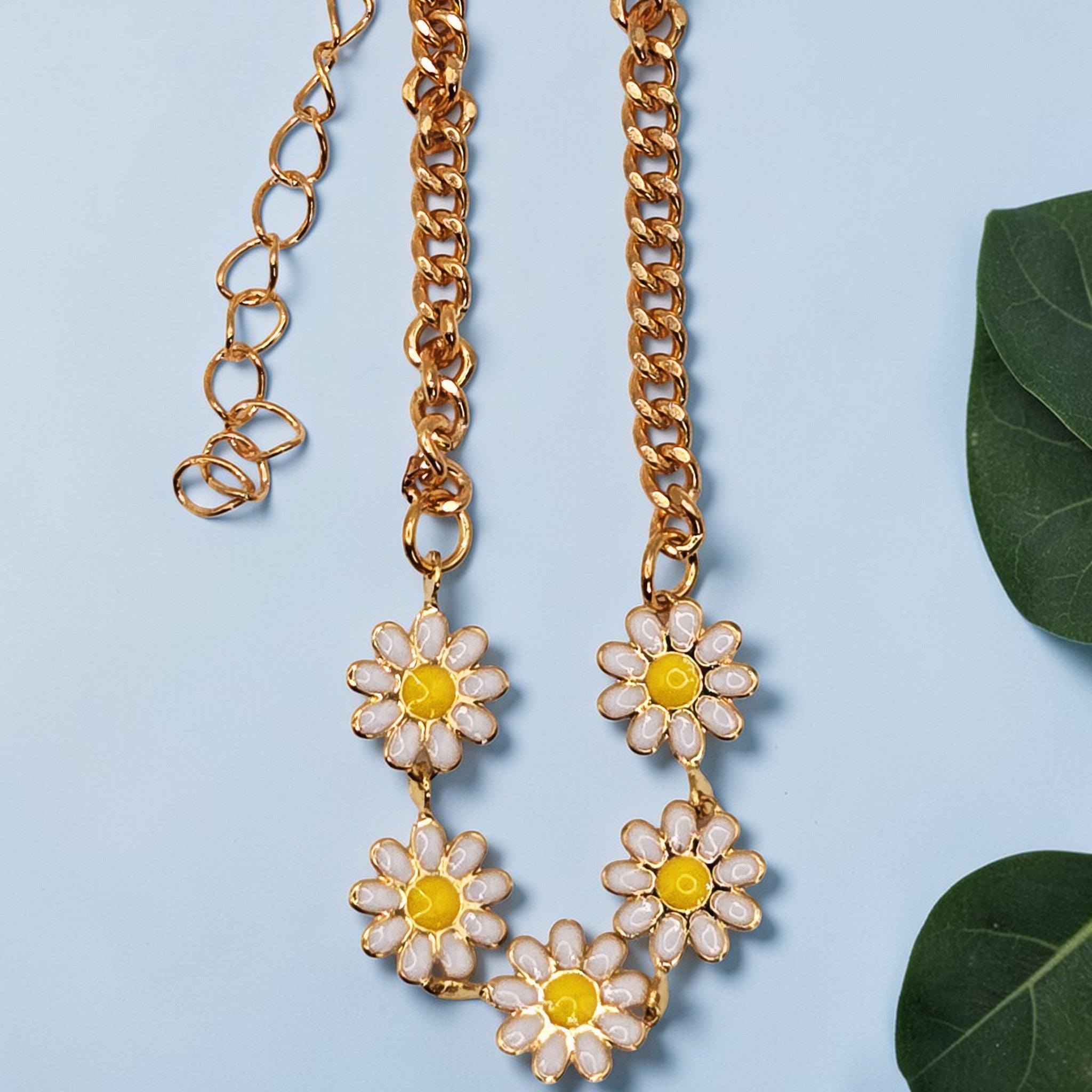 🌼 Golden Daisy Bloom Adjustable Bracelet