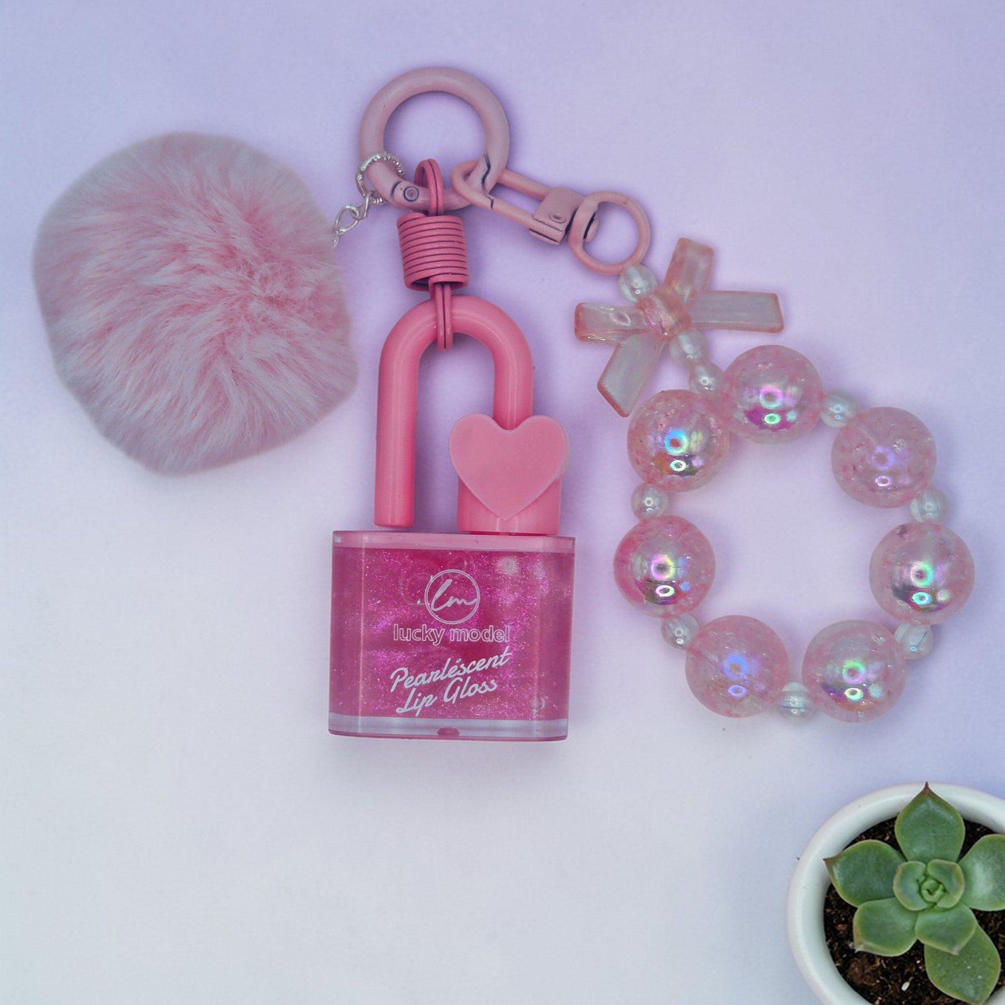 💗✨ Glossy Heart Pop Lip Gloss Charm Set (Includes Lucky Model Pearlescent Lip Gloss 0.4 ml)