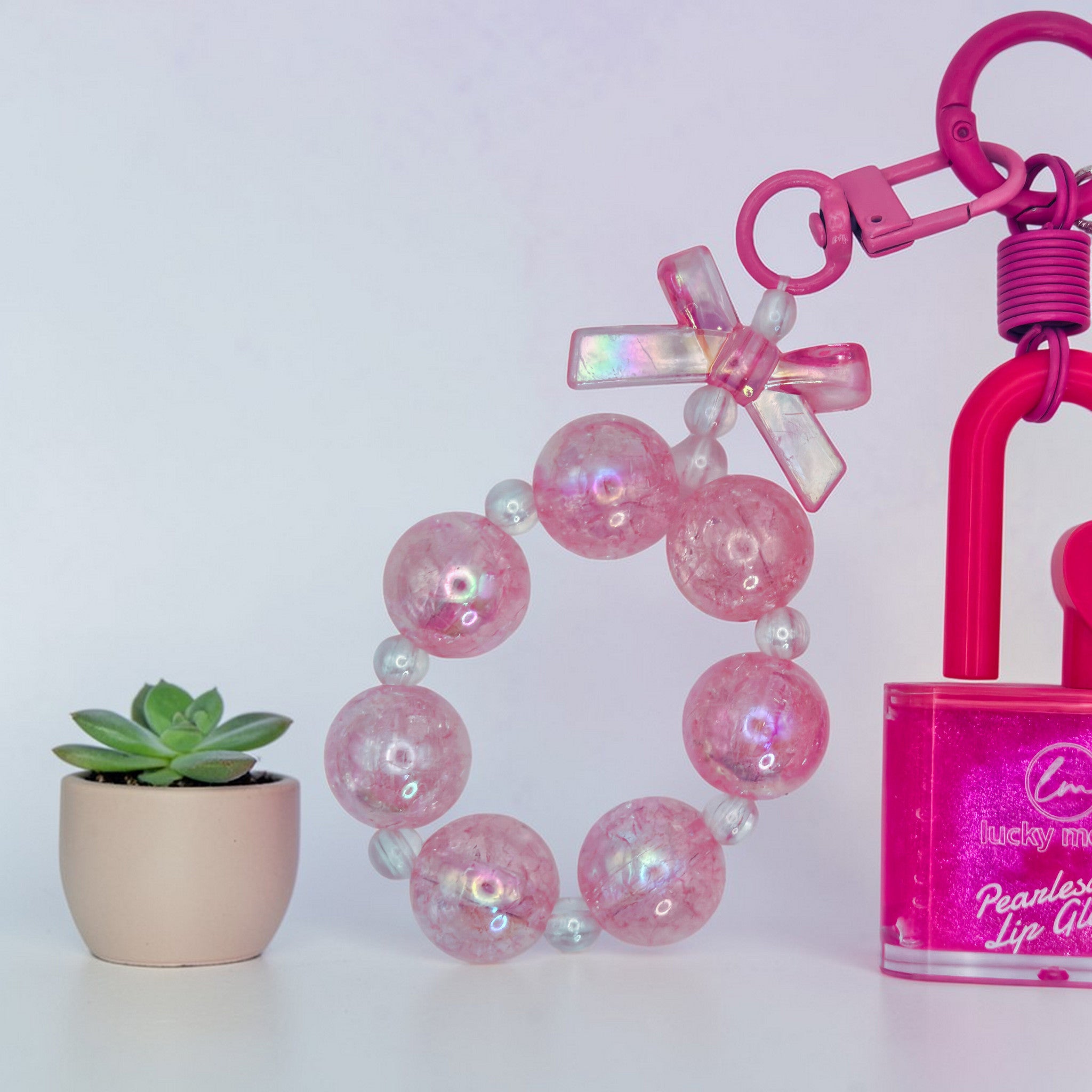 💗✨ Glossy Heart Pop Lip Gloss Charm Set (Includes Lucky Model Pearlescent Lip Gloss 0.4 ml)