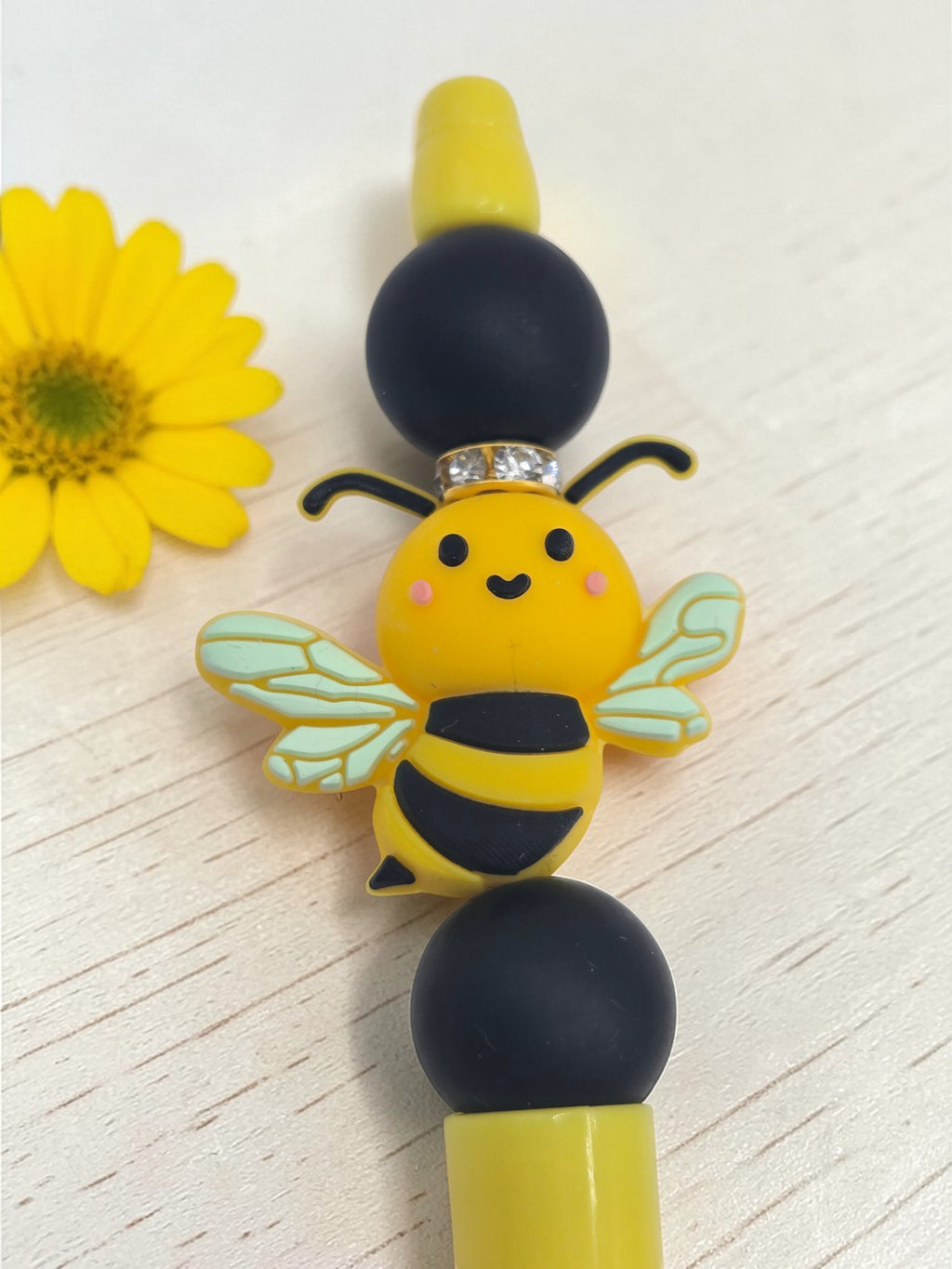 🐝✨ Honey Bee Kawaii Beaded Pen ✨🐝