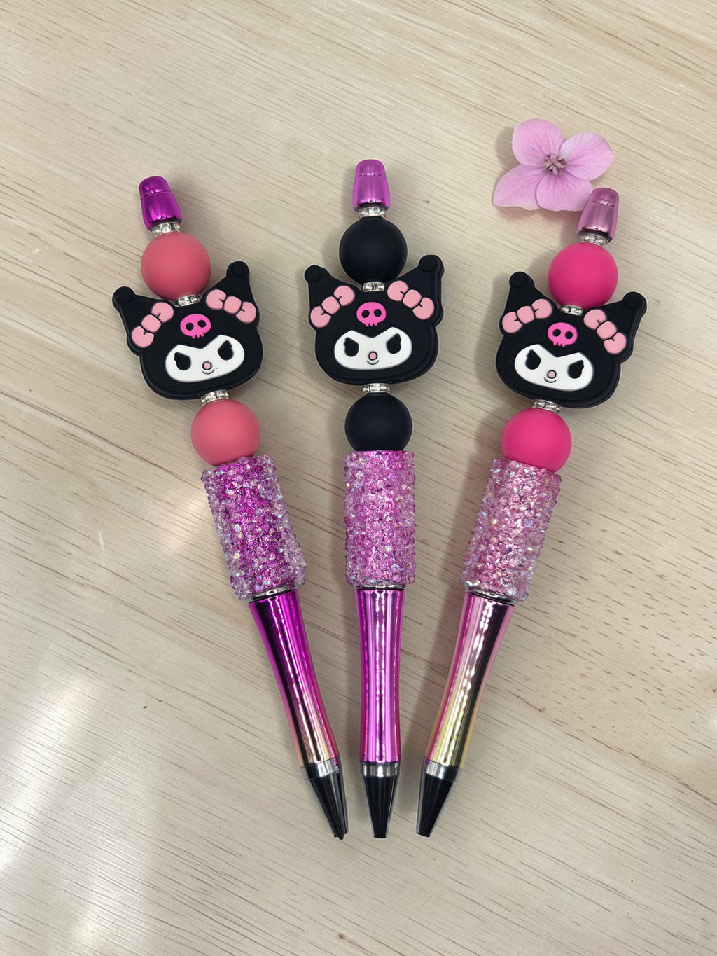 🖤🎀 Kawaii Goth Sparkle Beaded Pen 🎀🖤