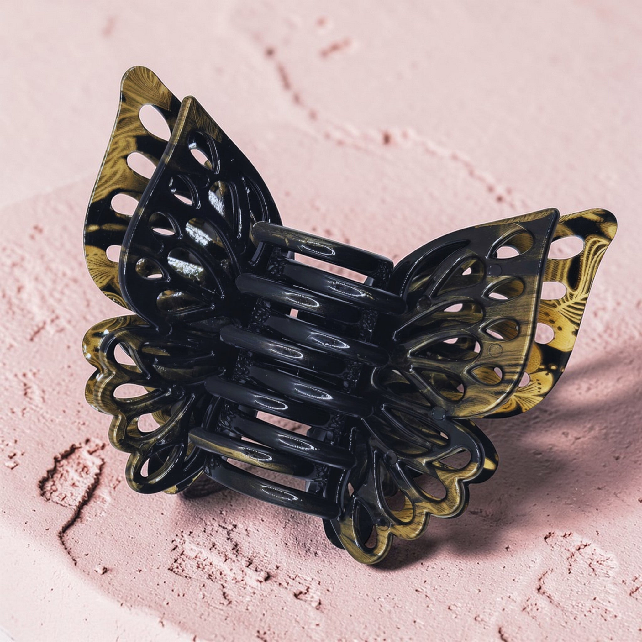 🦋✨ Aurora Dream Butterfly Hair Claw ✨🦋