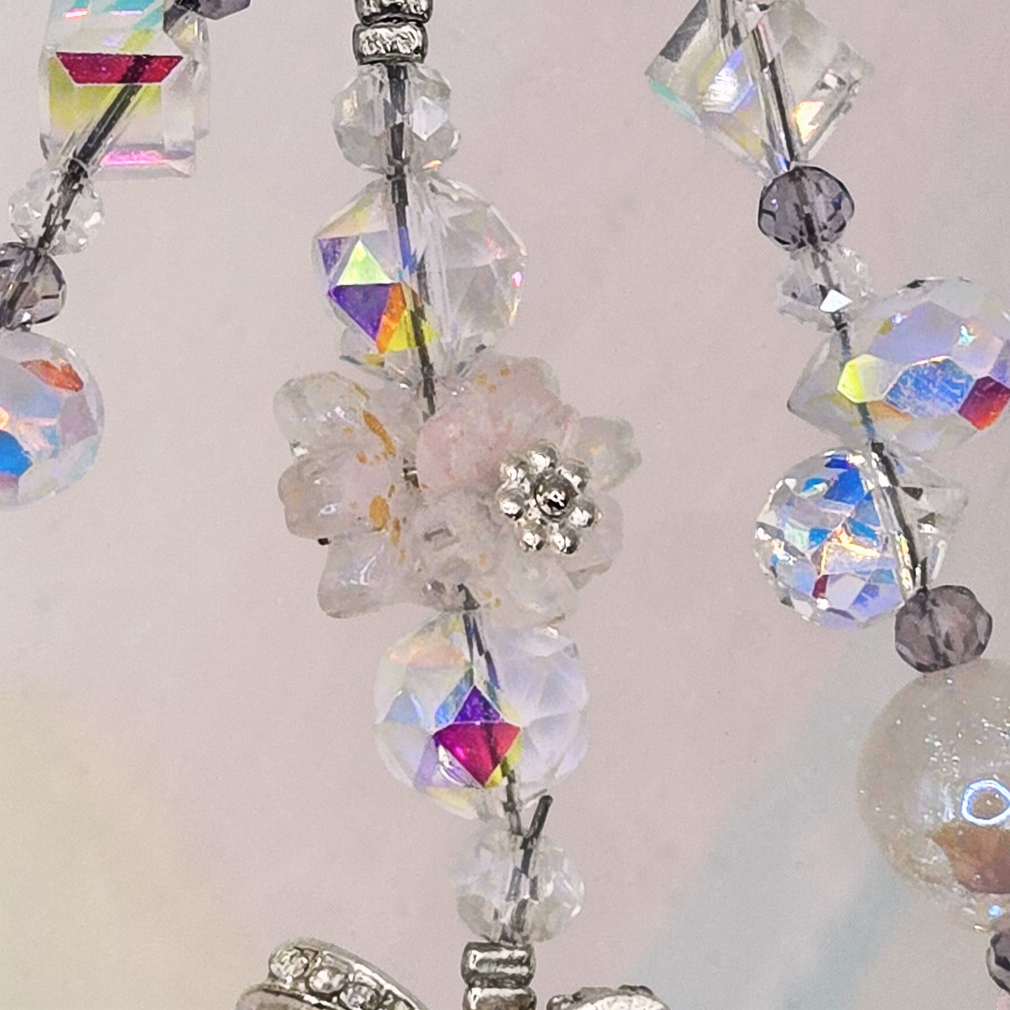 ✨ Enchanted Luxe Crystal Phone Chain – Glow in the Dark & Color Changing